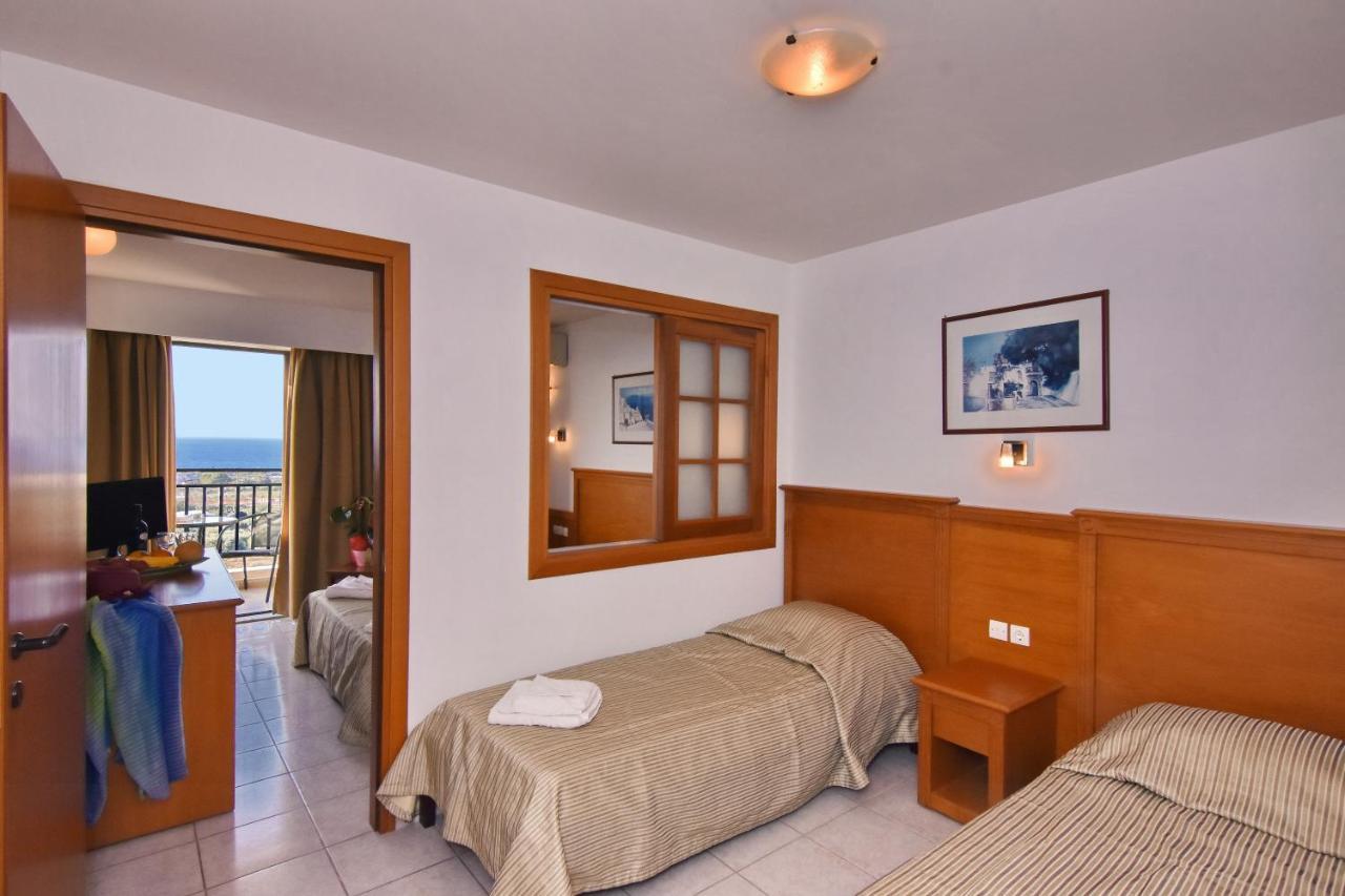Ocean Heights View Hotel Anissaras Eksteriør billede